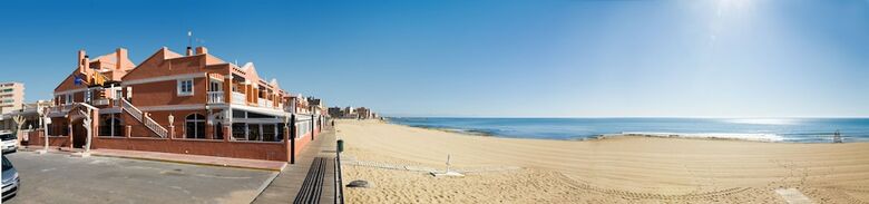 Aparthotel Lloyds Beach Club