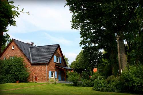 Bed & Breakfast Pension Fran�aise Les Volets Bleus