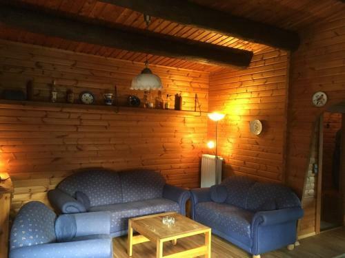 Beautiful Apartment In Kamschlacken With Balcony