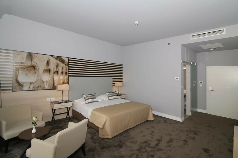 Hotel Lero