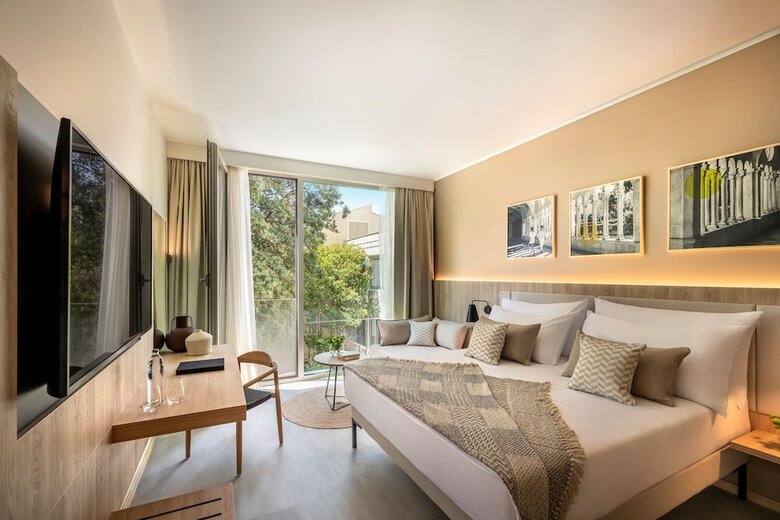 Hotel Valamar Tirena