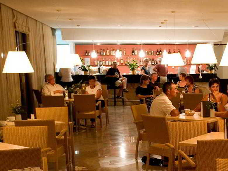 Hotel Valamar Tirena