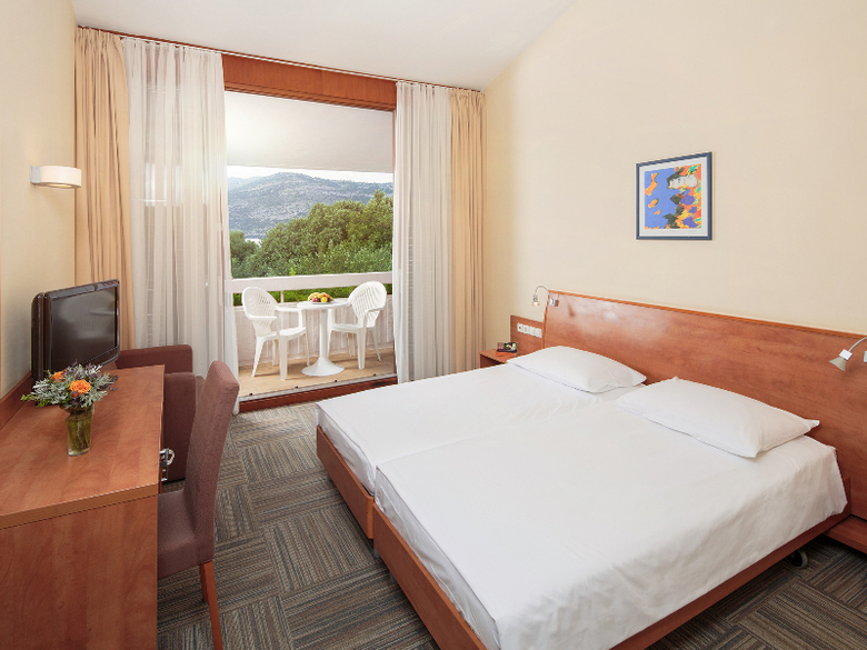 Hotel Valamar Tirena