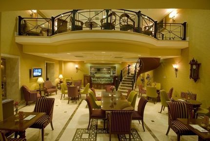 Hotel The Central Palace