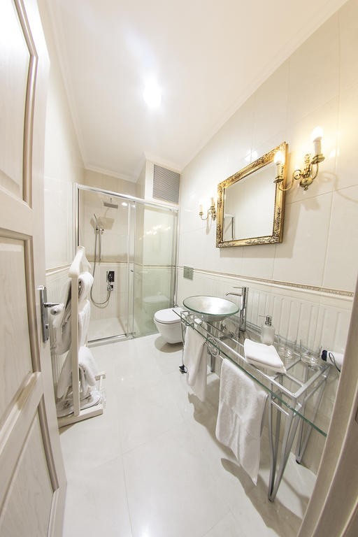 Hotel The Pera Suites