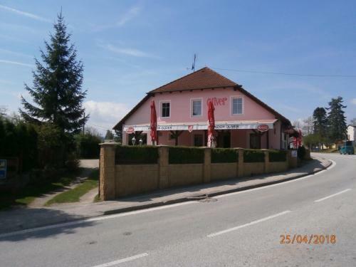 Hostal Penzion Oliver