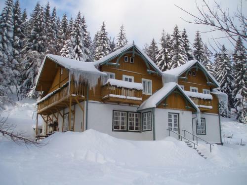 Hostal Pension Rychta