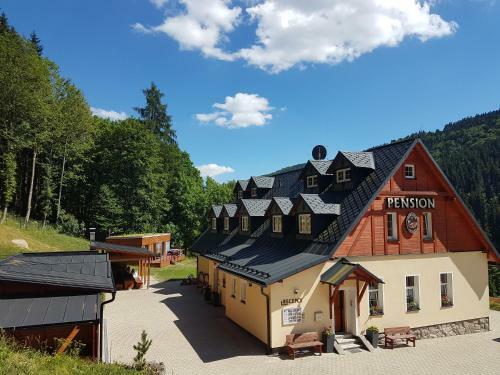 Hostal Pension Pstru?�