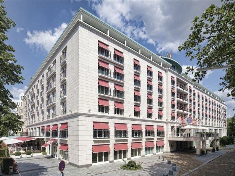Hotel Grand Elysee