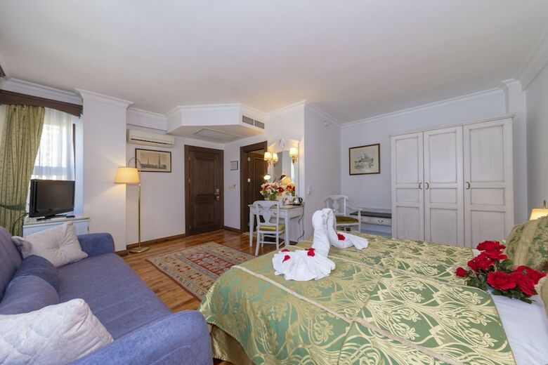 Arena Hotel