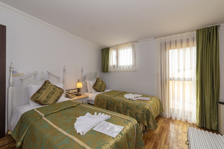 Arena Hotel