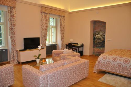 Chateau Her�lec Boutique Hotel & Spa By L'occitane