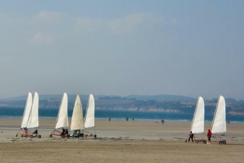 Bed & Breakfast Chambre D'h�tes Entre Mer Et Monts