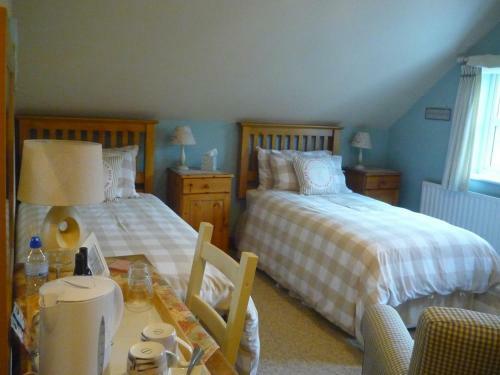White Cottage Bed And Breakfast