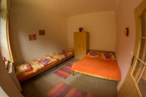 Hostal Penzion ?umavous