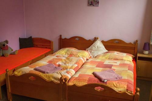 Hostal Penzion ?umavous