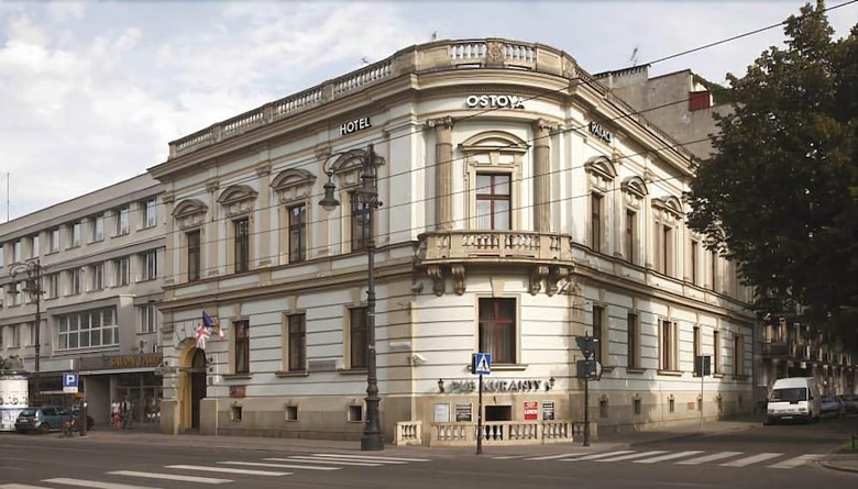 Hotel Ostoya Palace