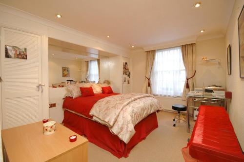 Cumberland Apartments