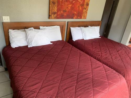 Mountain Trail Lodge Oakhurst