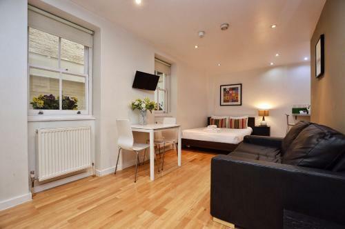 Princes Square Serviced Apartments
