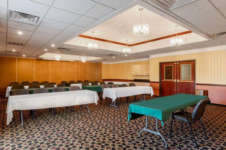 Posada La Quinta Inn & Suites Dodge City