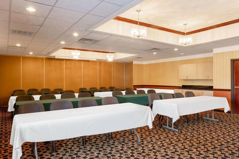 Posada La Quinta Inn & Suites Dodge City