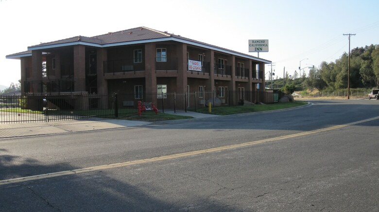 Hotel Rancho California Inn
