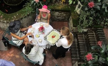Bed & Breakfast Ballastone Inn