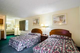 Hotel Econo Lodge Colonial