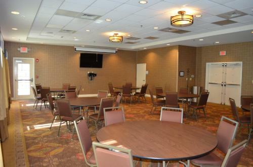 Hotel Holiday Inn Express & Suites - Smithfield/selma