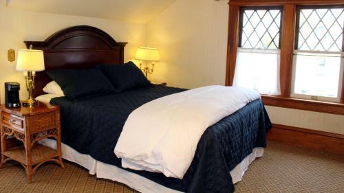 Bed & Breakfast Pacific Grove Inn