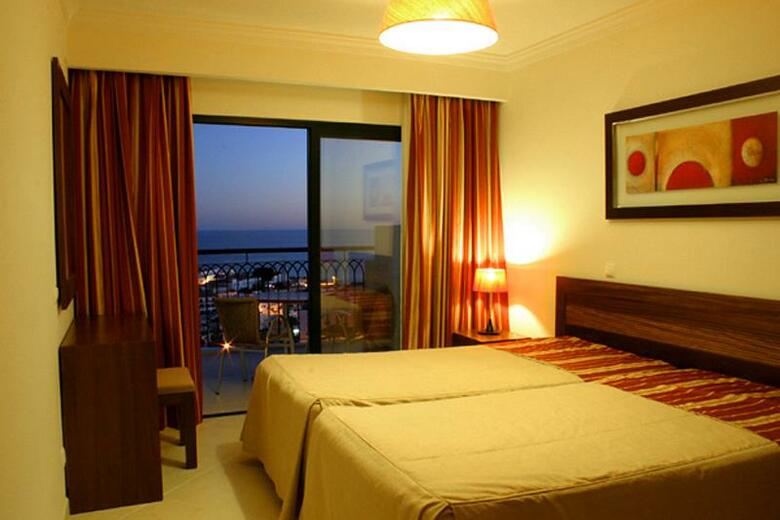 Hotel Cerro Mar Garden