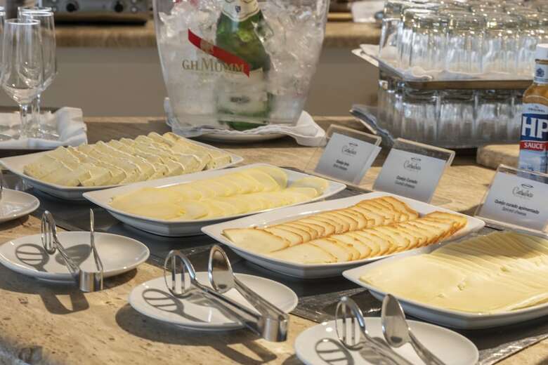 Vilamoura Beach Hotel