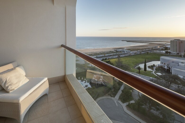 Vilamoura Beach Hotel