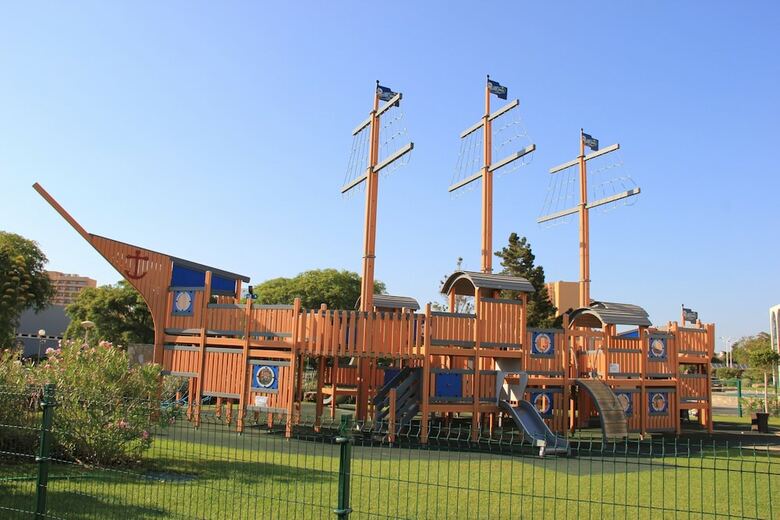 Vilamoura Beach Hotel