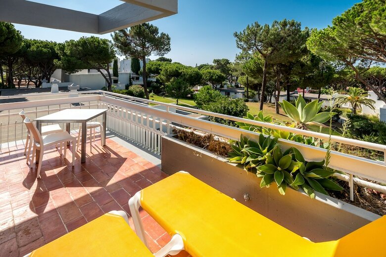 Hotel Pinhal Da Marina