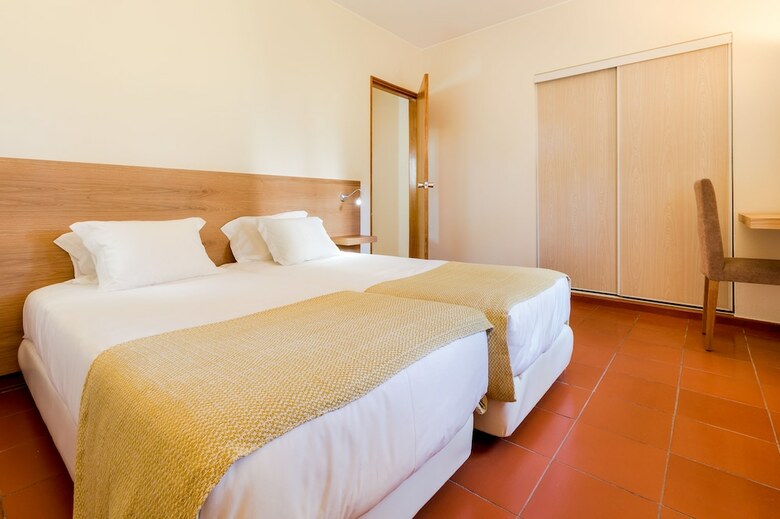 Hotel Pinhal Da Marina
