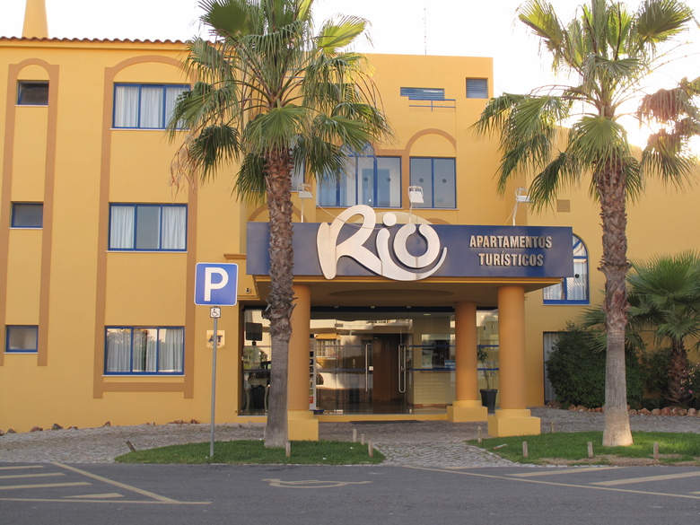 Rio Apartments