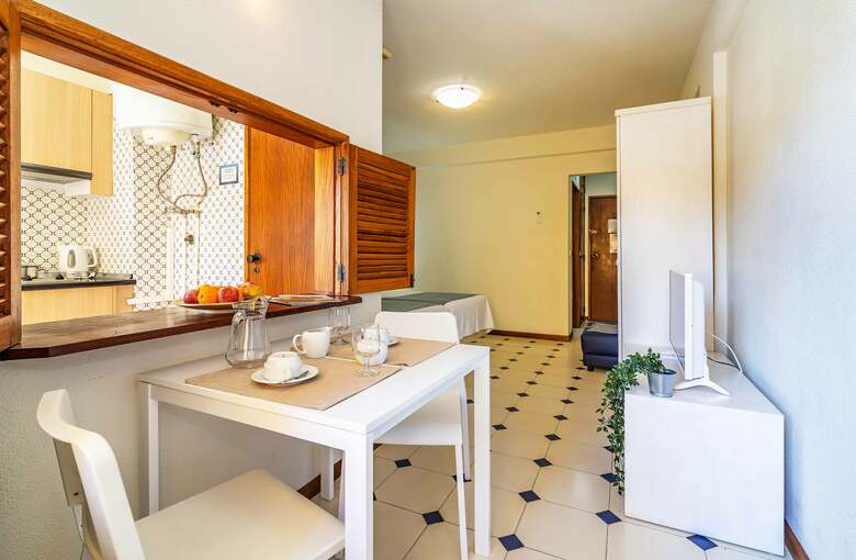 Rio Apartments
