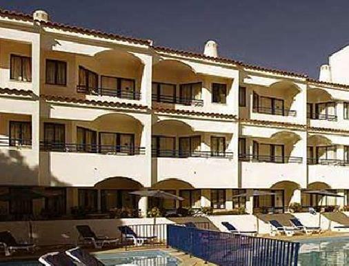 Rio Apartments