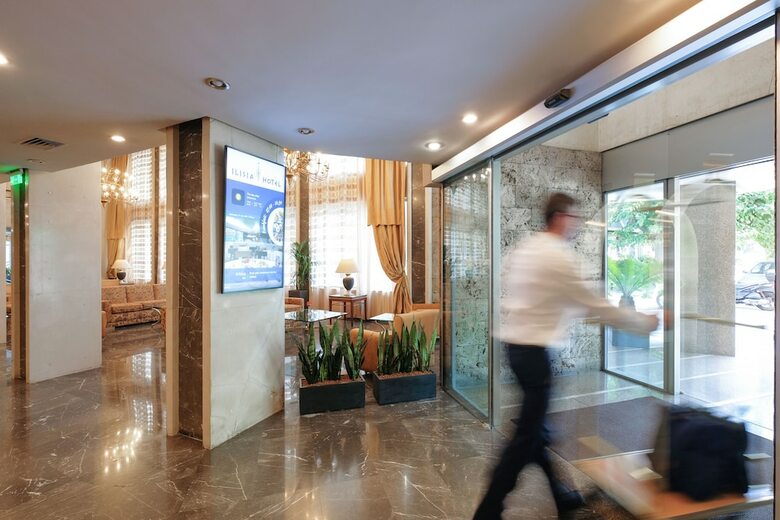 Best Western Ilisia Hotel