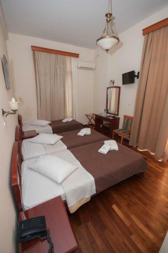 Hotel Cecil
