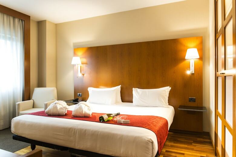 Hotel Sercotel Ab Rivas