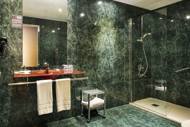 Hotel Sercotel Ab Rivas