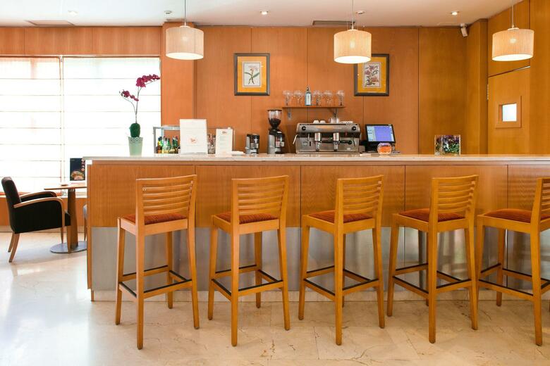 Hotel Globales de Los Reyes