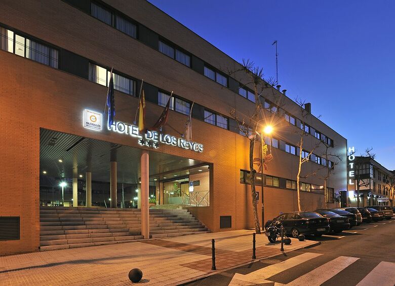 Hotel Globales de Los Reyes