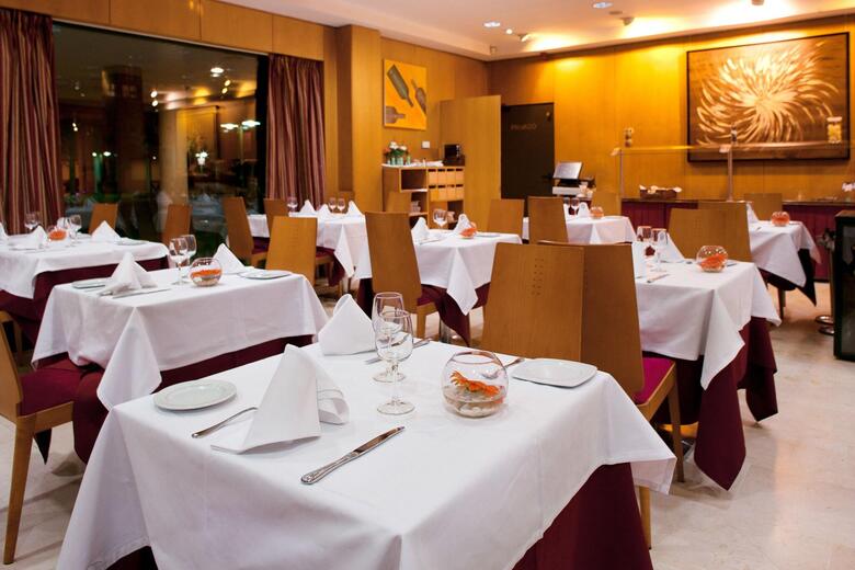 Hotel Globales de Los Reyes