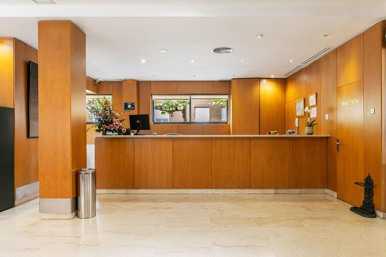 Hotel Globales de Los Reyes