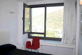 Hostal Tres Campanas
