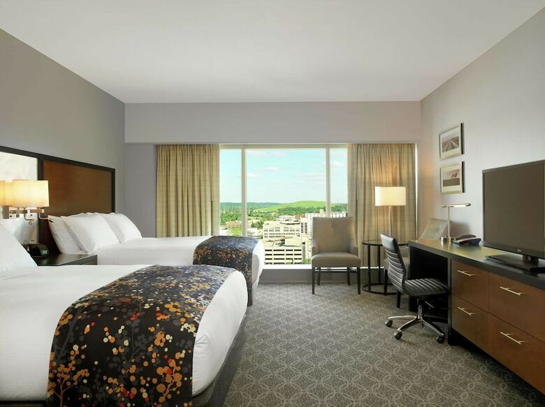 Doubletree By Hilton Hotel Cedar Rapids Convention Complex